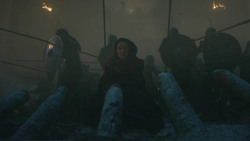 extant_GameOfThrones_8x03-TheLongNight_2876