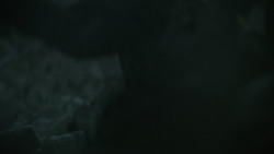 extant_GameOfThrones_8x03-TheLongNight_2901