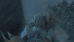 extant_GameOfThrones_8x03-TheLongNight_2970