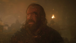 extant_GameOfThrones_8x03-TheLongNight_3027