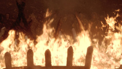 extant_GameOfThrones_8x03-TheLongNight_3032