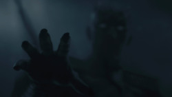 extant_GameOfThrones_8x03-TheLongNight_3529