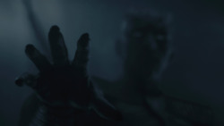 extant_GameOfThrones_8x03-TheLongNight_3532