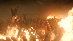 extant_GameOfThrones_8x03-TheLongNight_3544