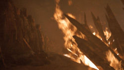 extant_GameOfThrones_8x03-TheLongNight_3548