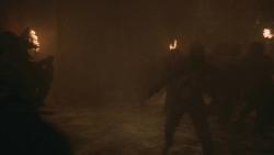 extant_GameOfThrones_8x03-TheLongNight_3670