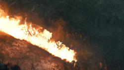 extant_GameOfThrones_8x03-TheLongNight_3705