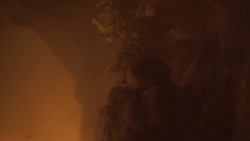 extant_GameOfThrones_8x03-TheLongNight_3845