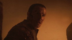 extant_GameOfThrones_8x03-TheLongNight_3877