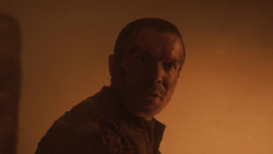 extant_GameOfThrones_8x03-TheLongNight_3887