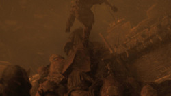 extant_GameOfThrones_8x03-TheLongNight_3902