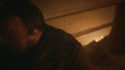 extant_GameOfThrones_8x03-TheLongNight_4035
