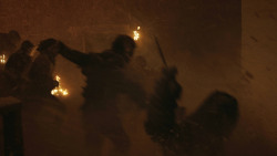 extant_GameOfThrones_8x03-TheLongNight_4065