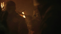 extant_GameOfThrones_8x03-TheLongNight_4076
