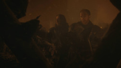 extant_GameOfThrones_8x03-TheLongNight_4084