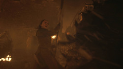 extant_GameOfThrones_8x03-TheLongNight_4229