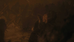extant_GameOfThrones_8x03-TheLongNight_4259