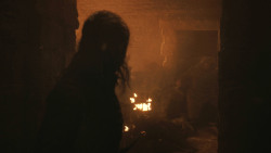 extant_GameOfThrones_8x03-TheLongNight_4281