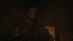 extant_GameOfThrones_8x03-TheLongNight_4292