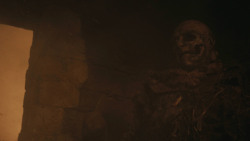 extant_GameOfThrones_8x03-TheLongNight_4298