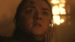 extant_GameOfThrones_8x03-TheLongNight_4314