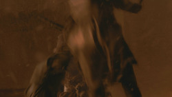 extant_GameOfThrones_8x03-TheLongNight_4317