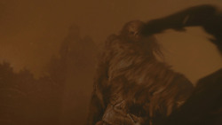 extant_GameOfThrones_8x03-TheLongNight_4331