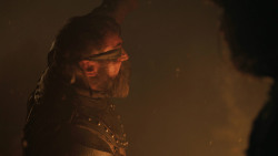 extant_GameOfThrones_8x03-TheLongNight_4380
