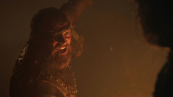 extant_GameOfThrones_8x03-TheLongNight_4381