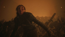 extant_GameOfThrones_8x03-TheLongNight_4400