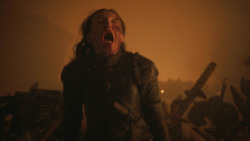 extant_GameOfThrones_8x03-TheLongNight_4404