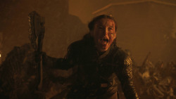 extant_GameOfThrones_8x03-TheLongNight_4410