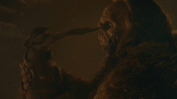 extant_GameOfThrones_8x03-TheLongNight_4448