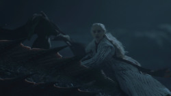 extant_GameOfThrones_8x03-TheLongNight_4623