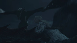 extant_GameOfThrones_8x03-TheLongNight_4625