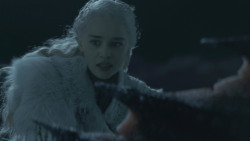extant_GameOfThrones_8x03-TheLongNight_4627