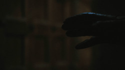 extant_GameOfThrones_8x03-TheLongNight_4677