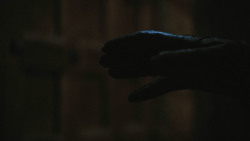 extant_GameOfThrones_8x03-TheLongNight_4678