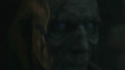 extant_GameOfThrones_8x03-TheLongNight_4978