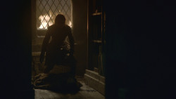 extant_GameOfThrones_8x03-TheLongNight_5014