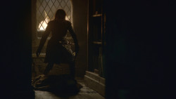 extant_GameOfThrones_8x03-TheLongNight_5015