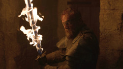 extant_GameOfThrones_8x03-TheLongNight_5320