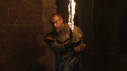 extant_GameOfThrones_8x03-TheLongNight_5366