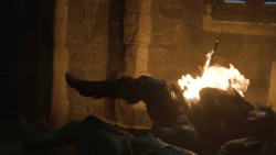 extant_GameOfThrones_8x03-TheLongNight_5392