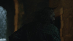 extant_GameOfThrones_8x03-TheLongNight_5395