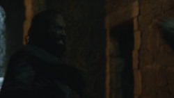 extant_GameOfThrones_8x03-TheLongNight_5396