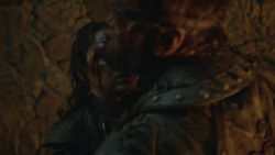 extant_GameOfThrones_8x03-TheLongNight_5408