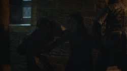 extant_GameOfThrones_8x03-TheLongNight_5445