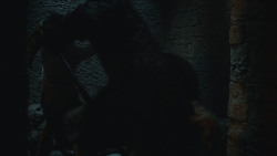 extant_GameOfThrones_8x03-TheLongNight_5478