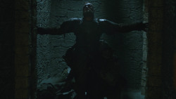extant_GameOfThrones_8x03-TheLongNight_5493